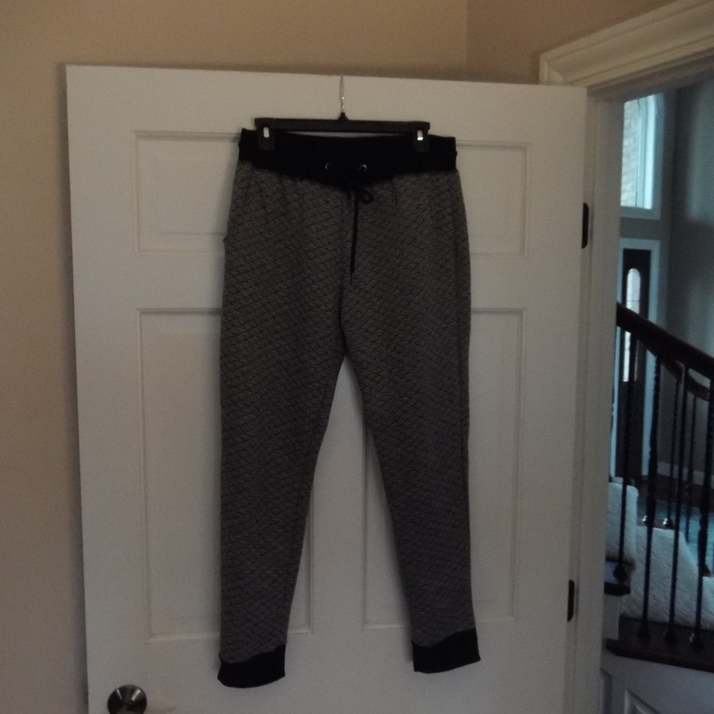 Connection 18 quilted joggers